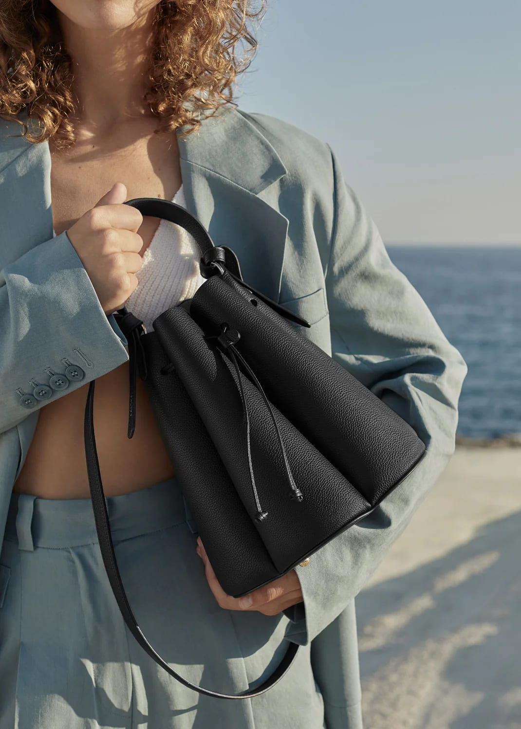 Numéro Huit Edition Noir Grainé