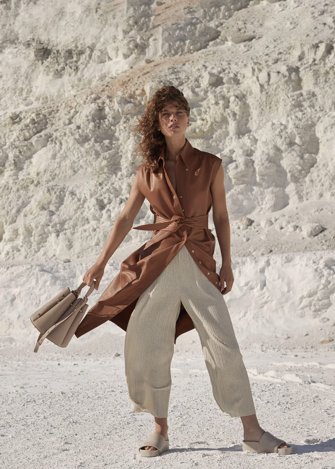 Numéro Huit Edition Taupe Grainé