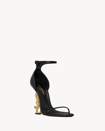 Opyum sandales or en cuir verni