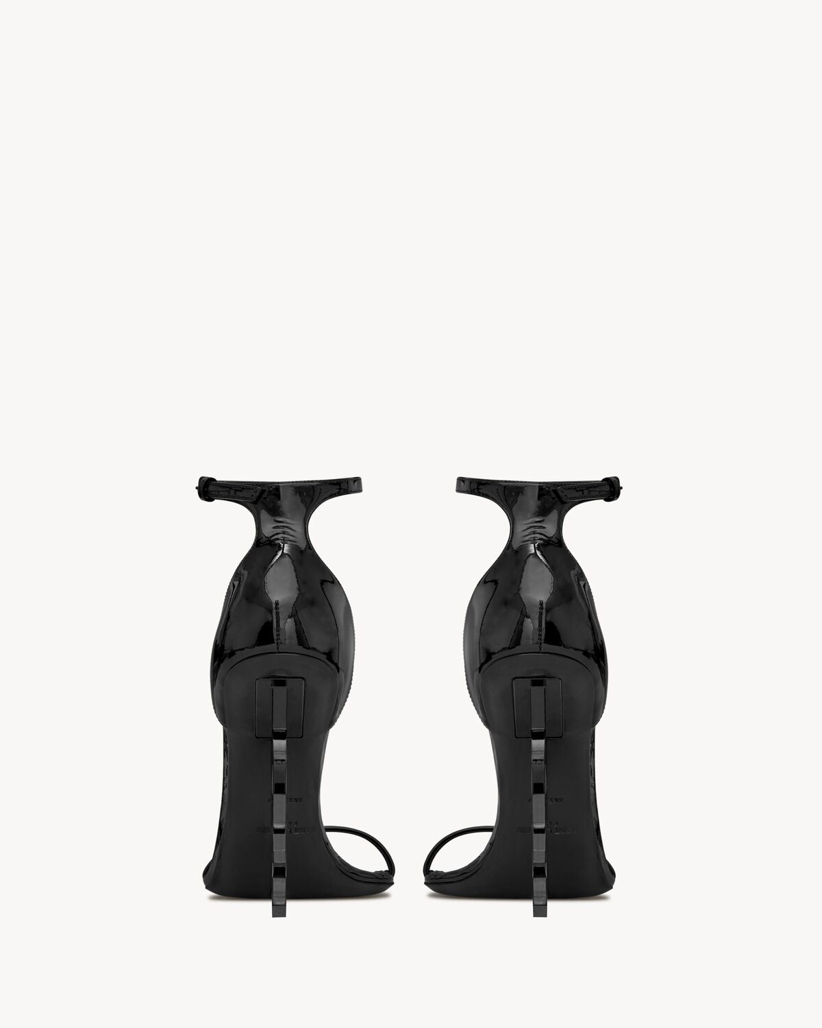 Opyum sandales noir en cuir verni
