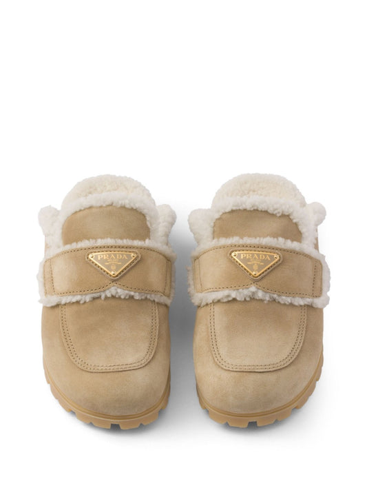 Viral P Slippers Beige