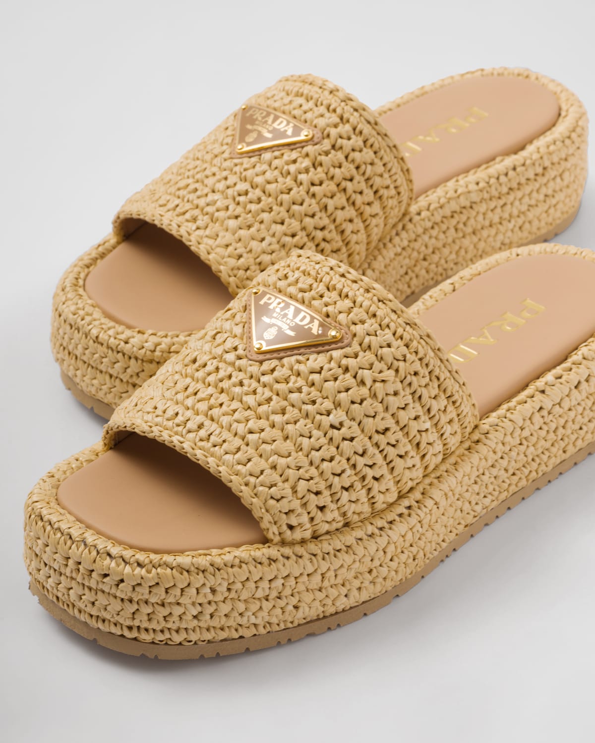 Mules à plateforme plate en crochet beige